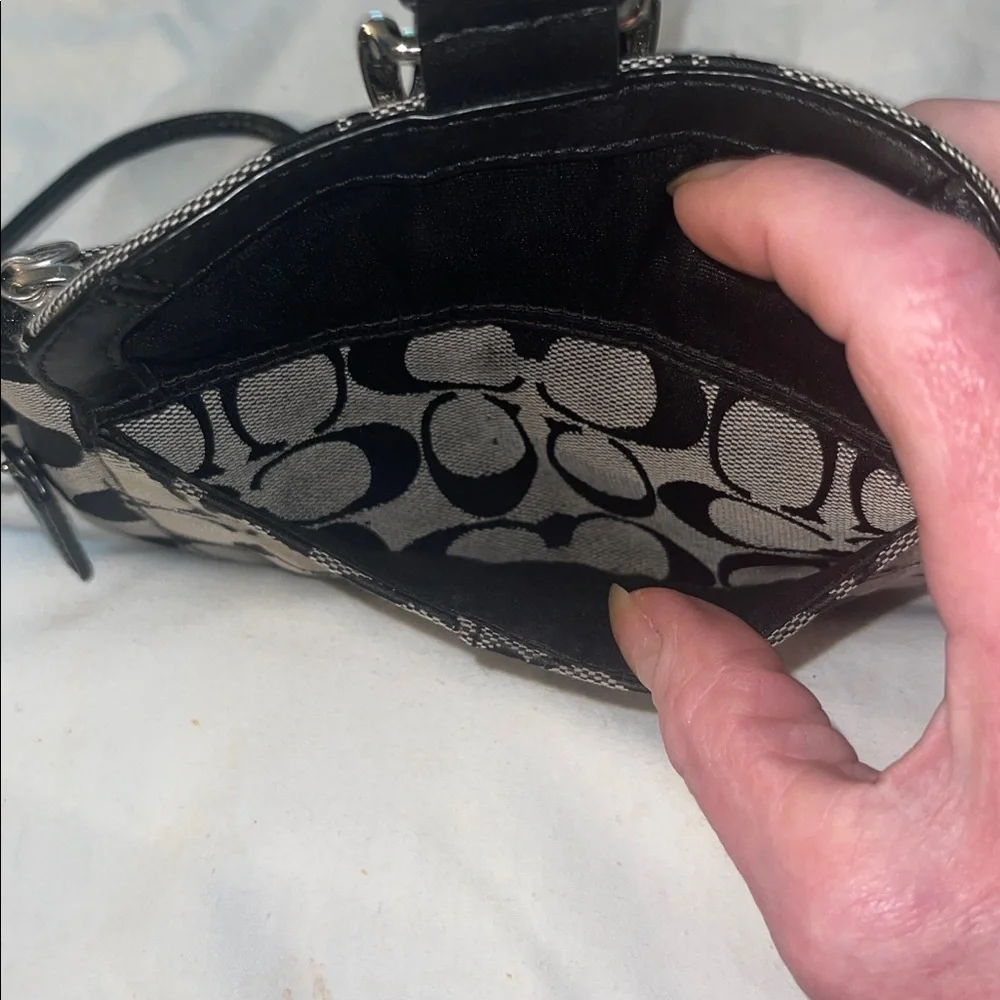 Coach Signature Logo Jacaranda Black/Grey Cotton Leather Silver Buckle Wristlet